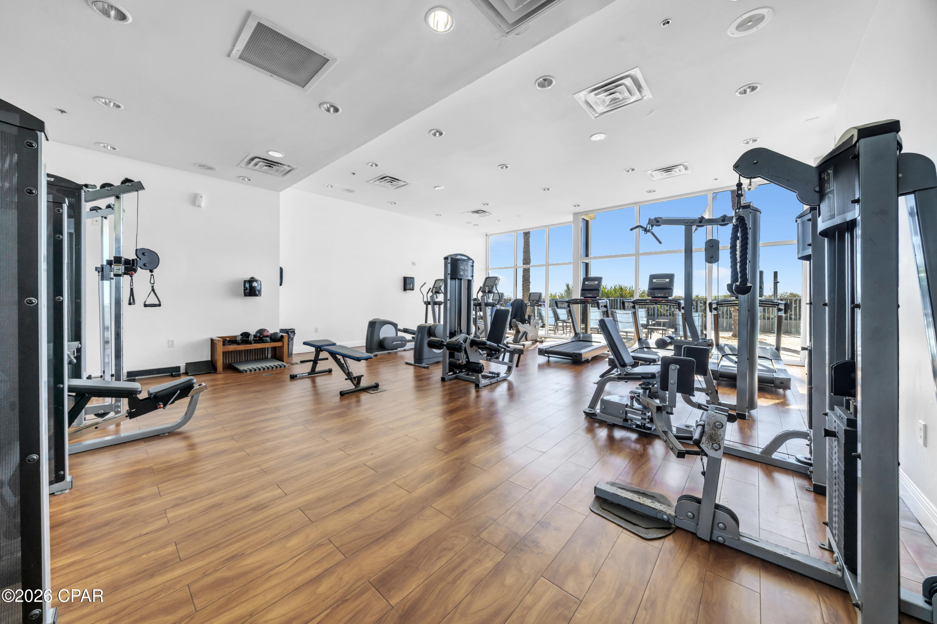 Sterling Breeze - Residential