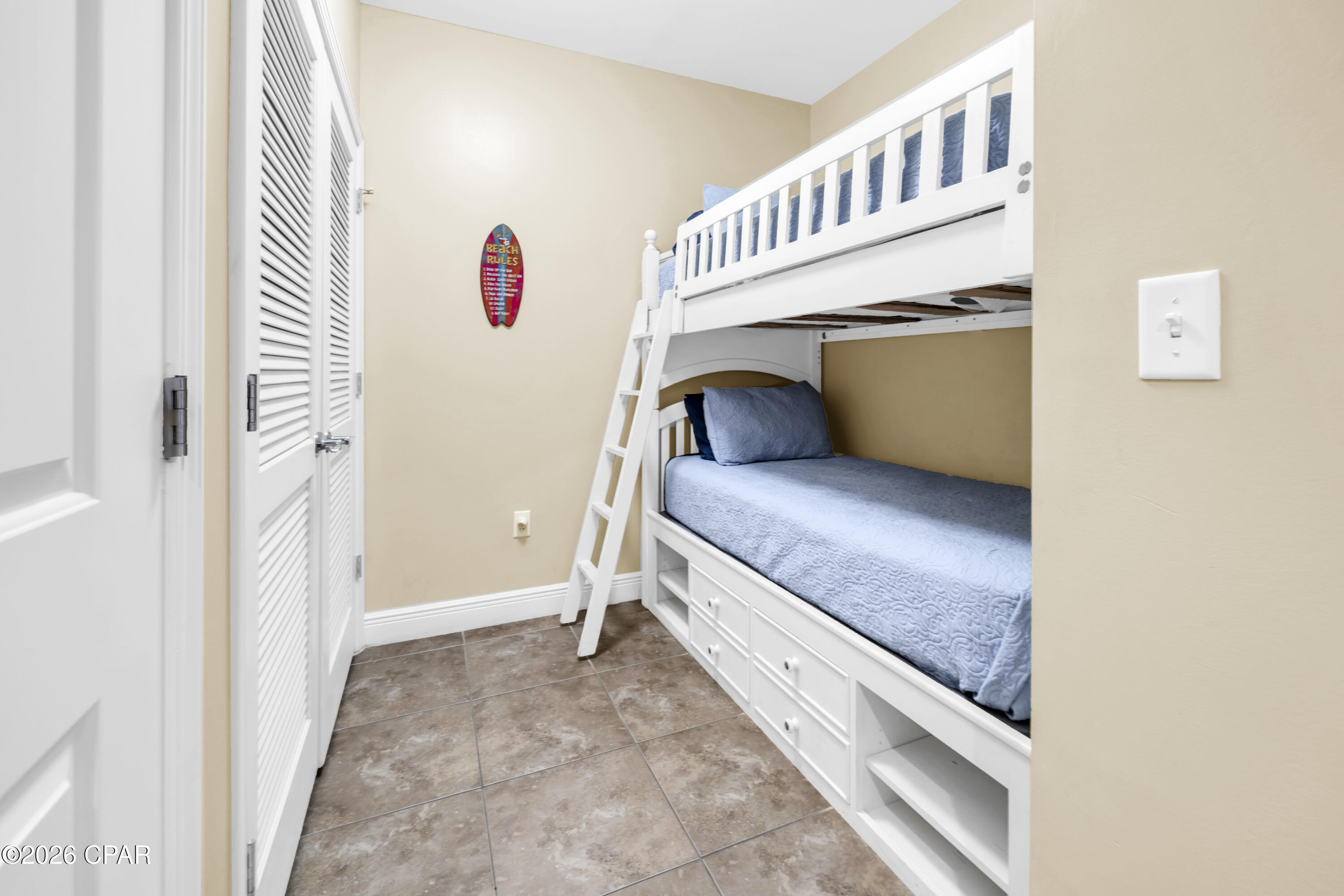 Sterling Breeze - Residential