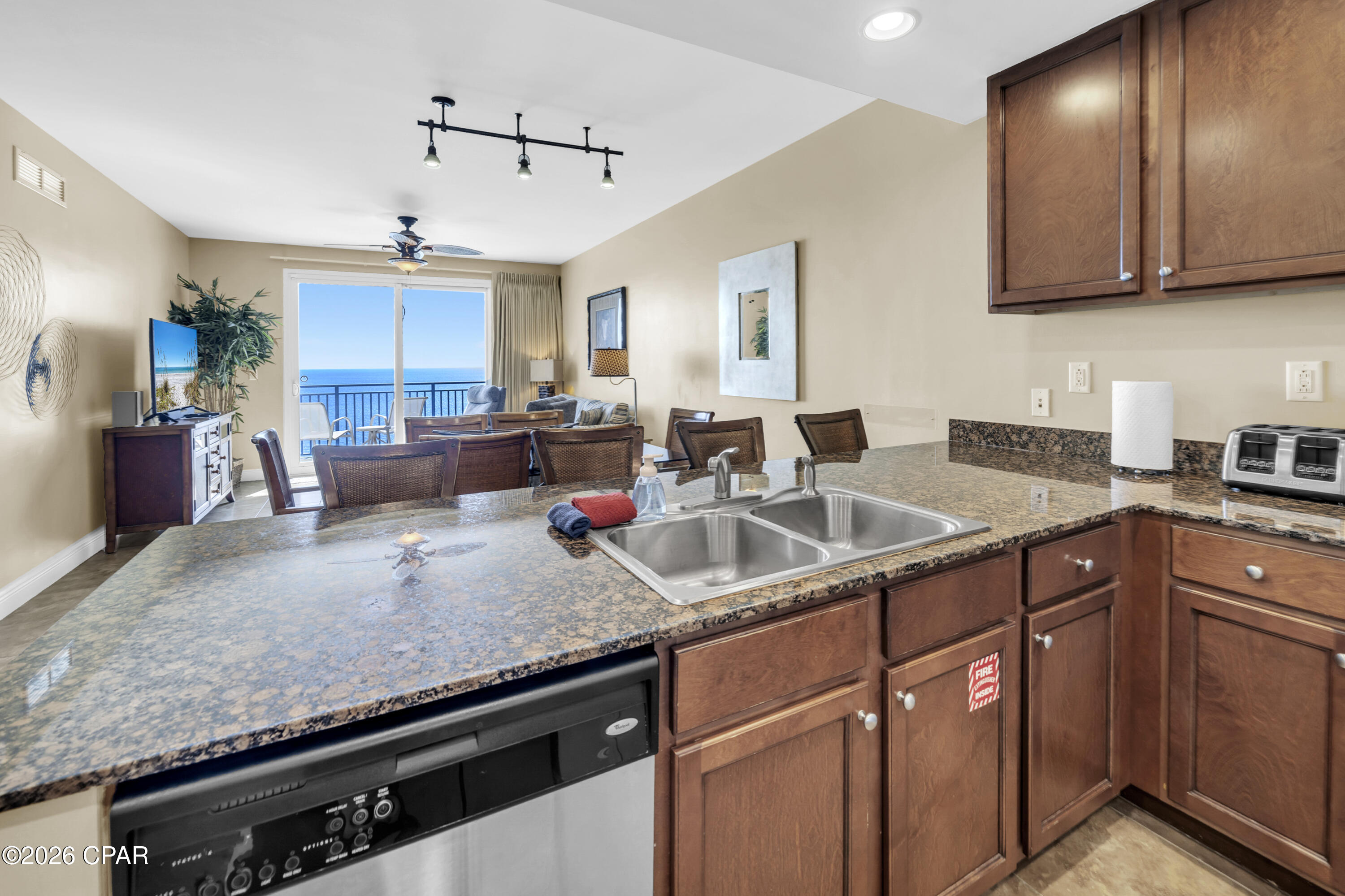 Sterling Breeze - Residential