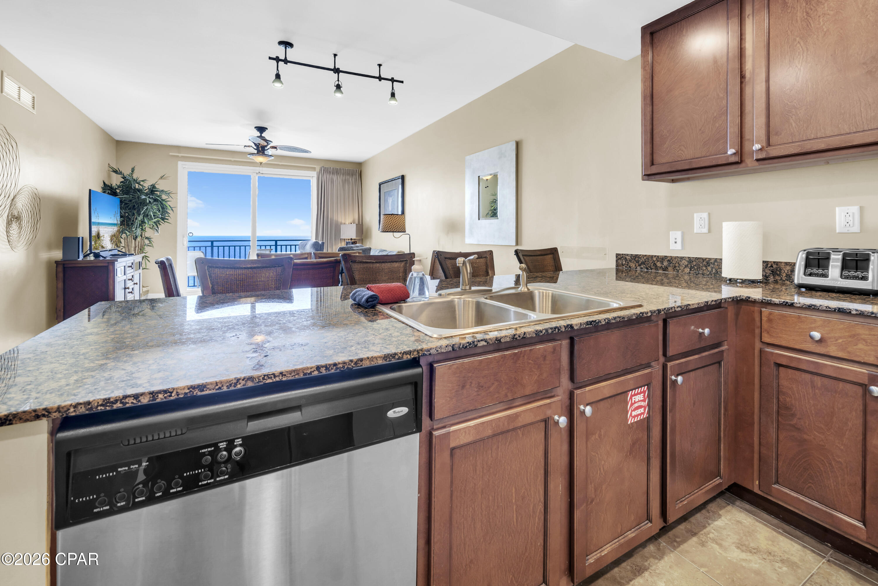 Sterling Breeze - Residential