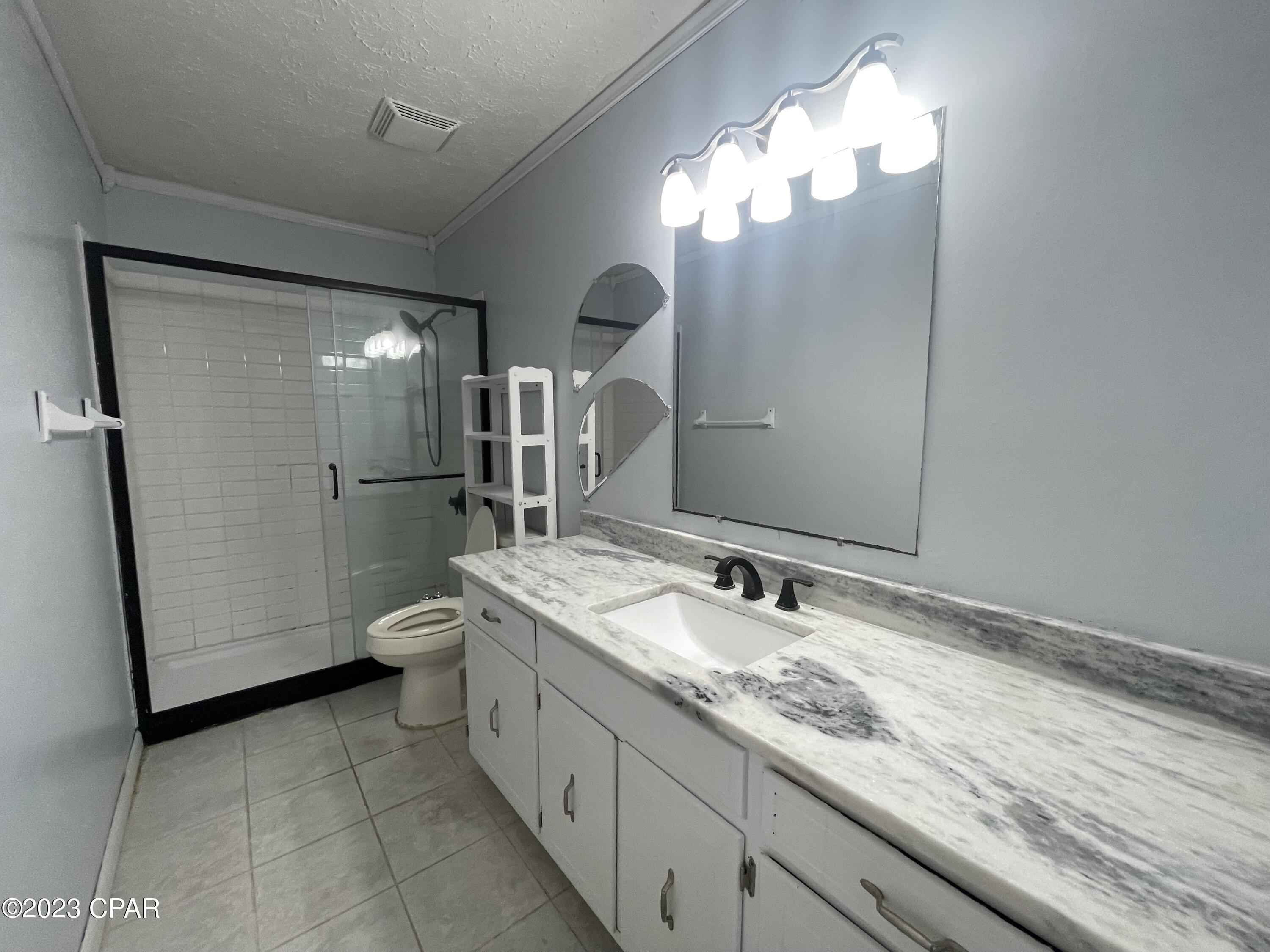 Forest Shores - Residential