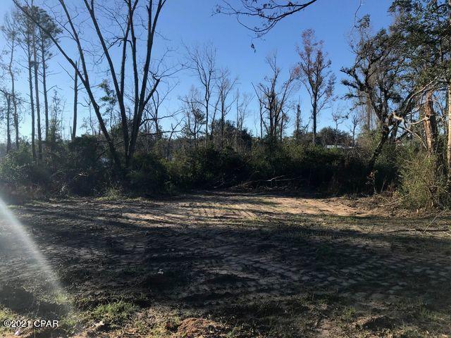 Jackson Gardens - Land