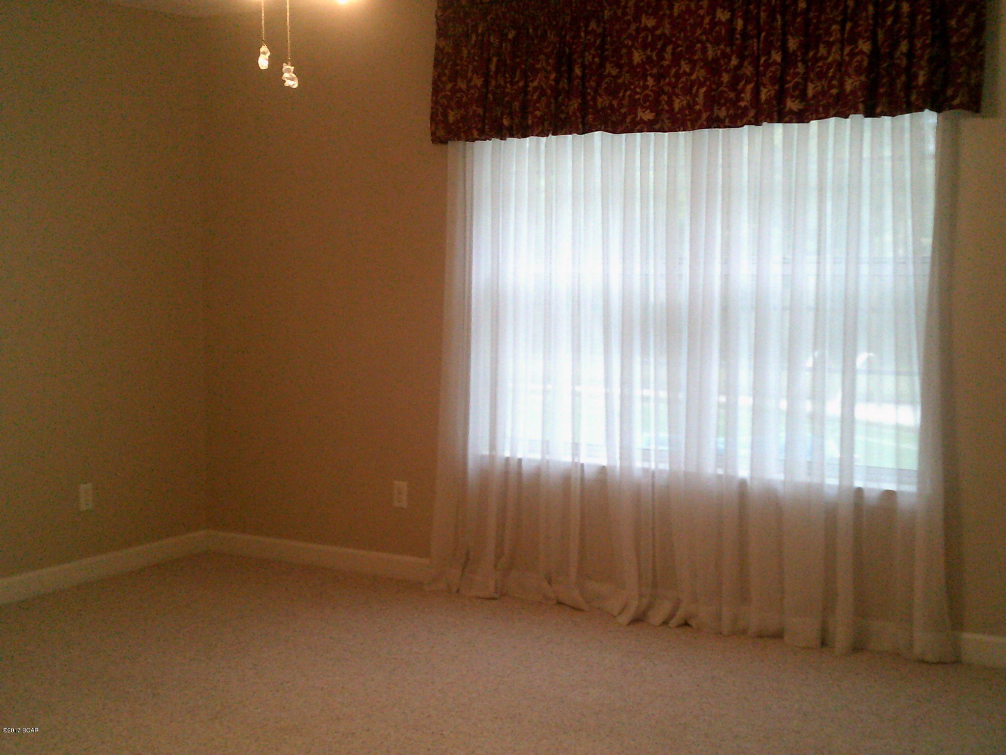 Mowat Highlands Ph III - Residential Lease