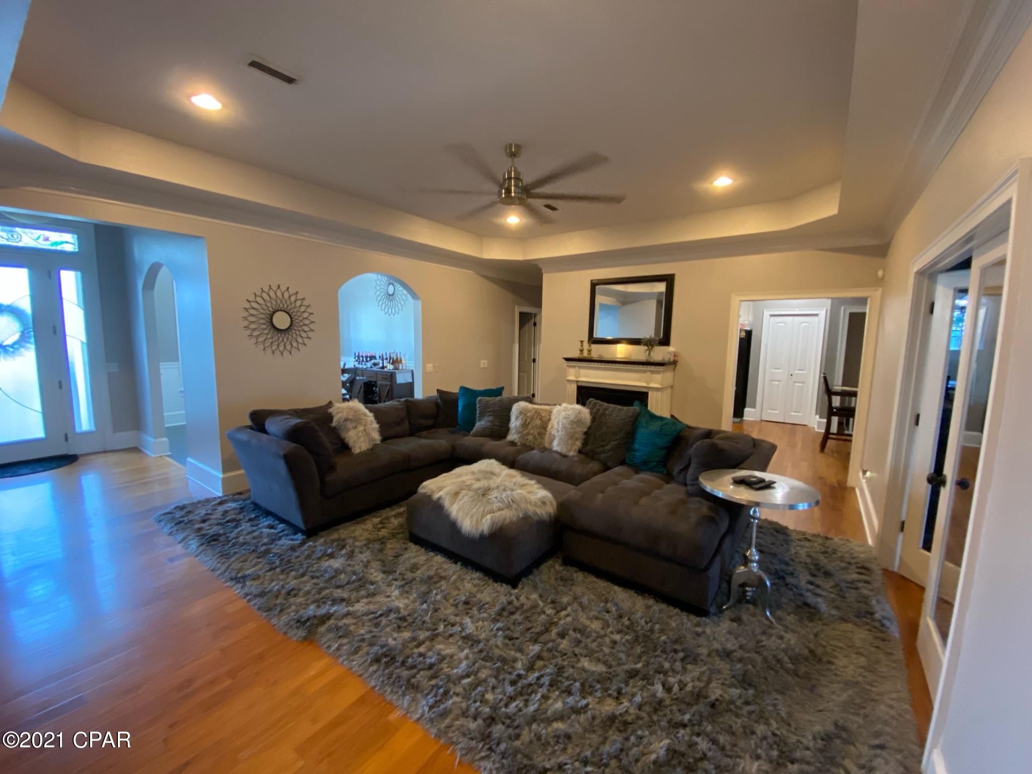 [No Recorded Subdiv] - Residential