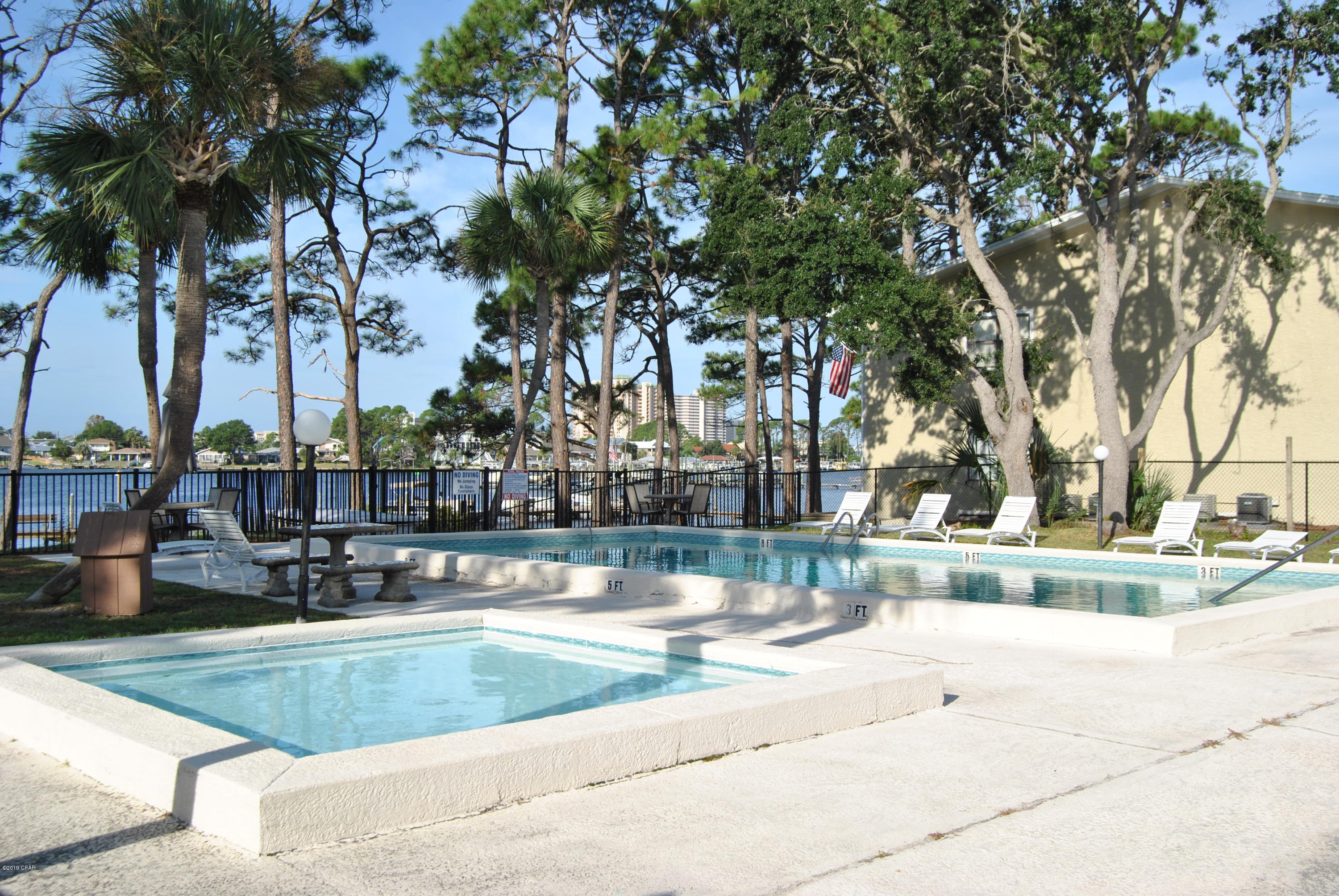 Palisades Condo Ph 1 - Residential