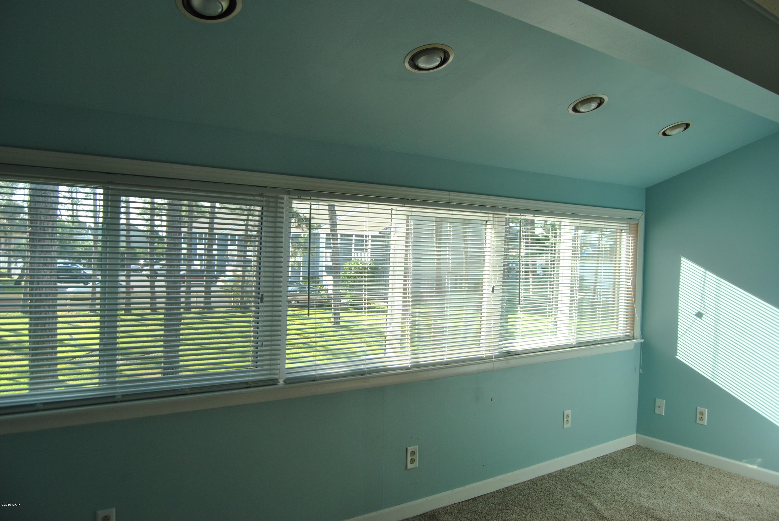 Palisades Condo Ph 1 - Residential