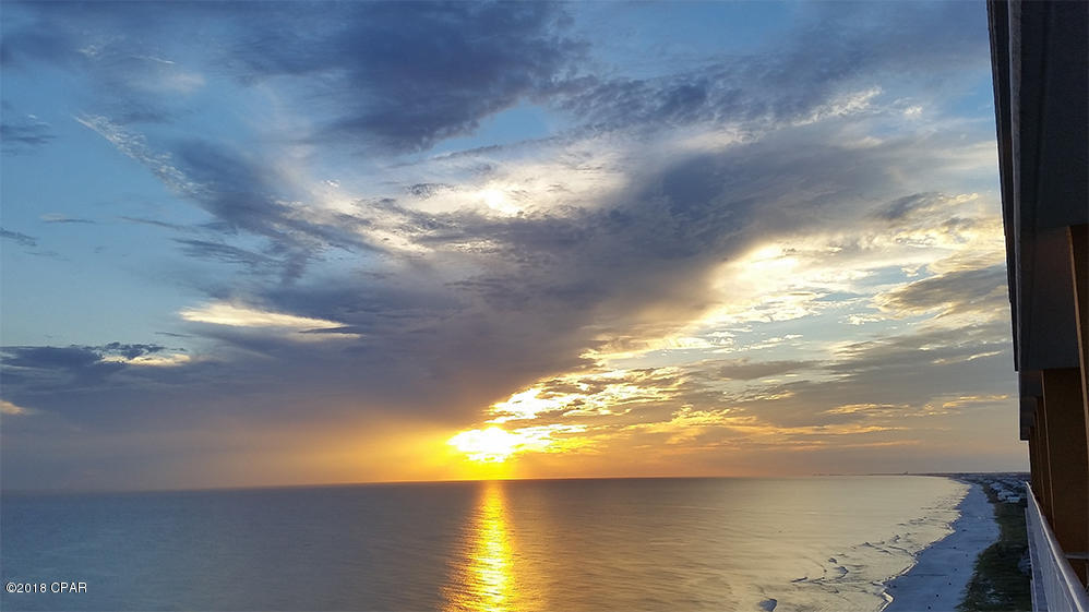 Splash Condo - Residential