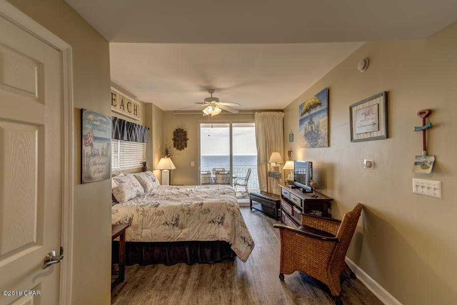 Splash Condo - Residential