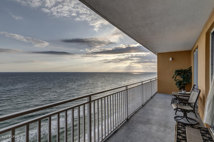 Splash Condo - Residential