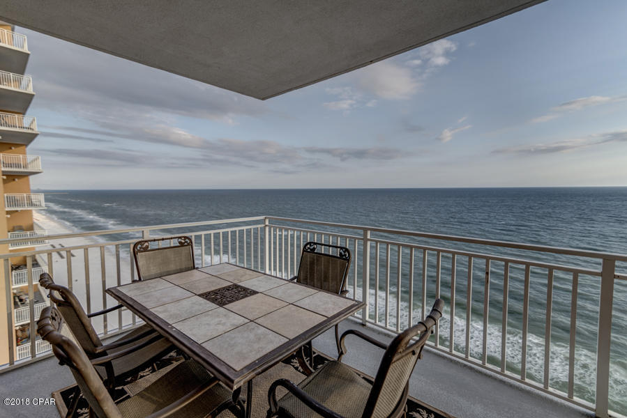 Splash Condo - Residential