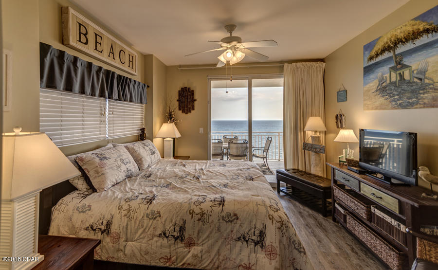 Splash Condo - Residential