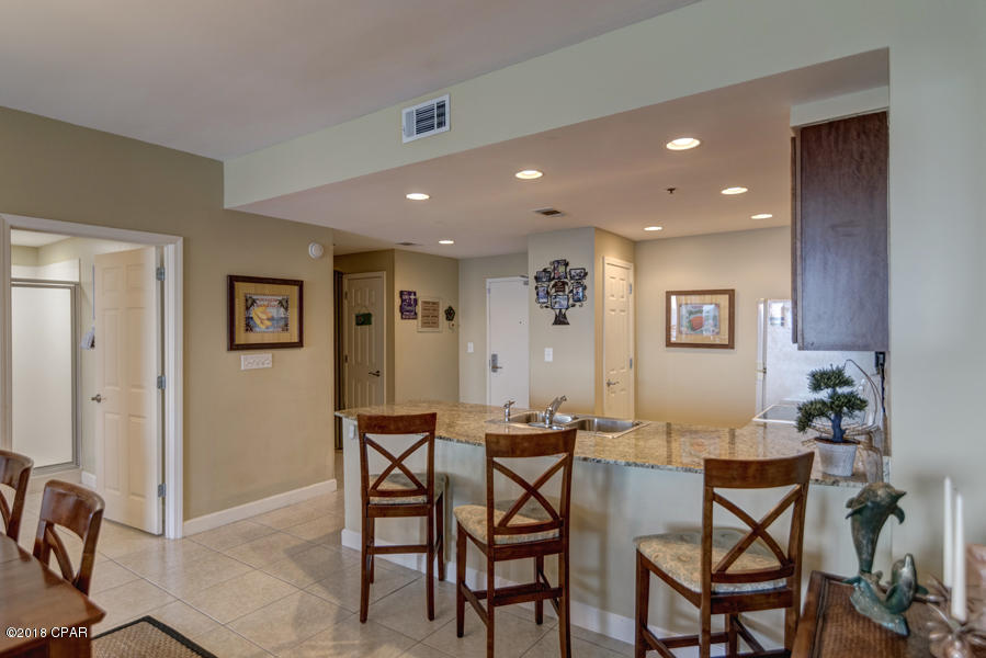 Splash Condo - Residential