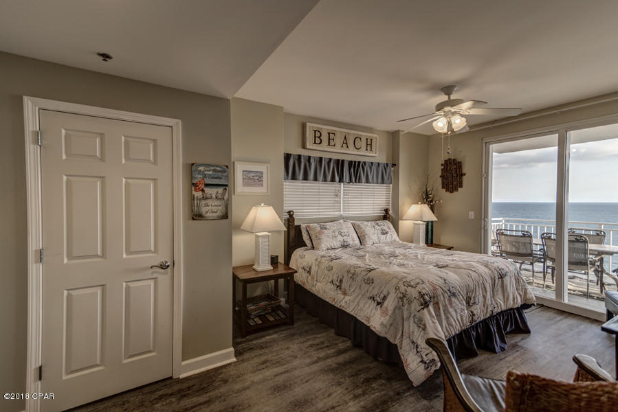 Splash Condo - Residential