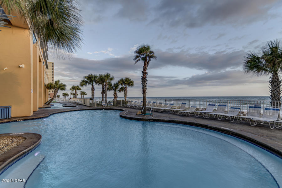 Splash Condo - Residential