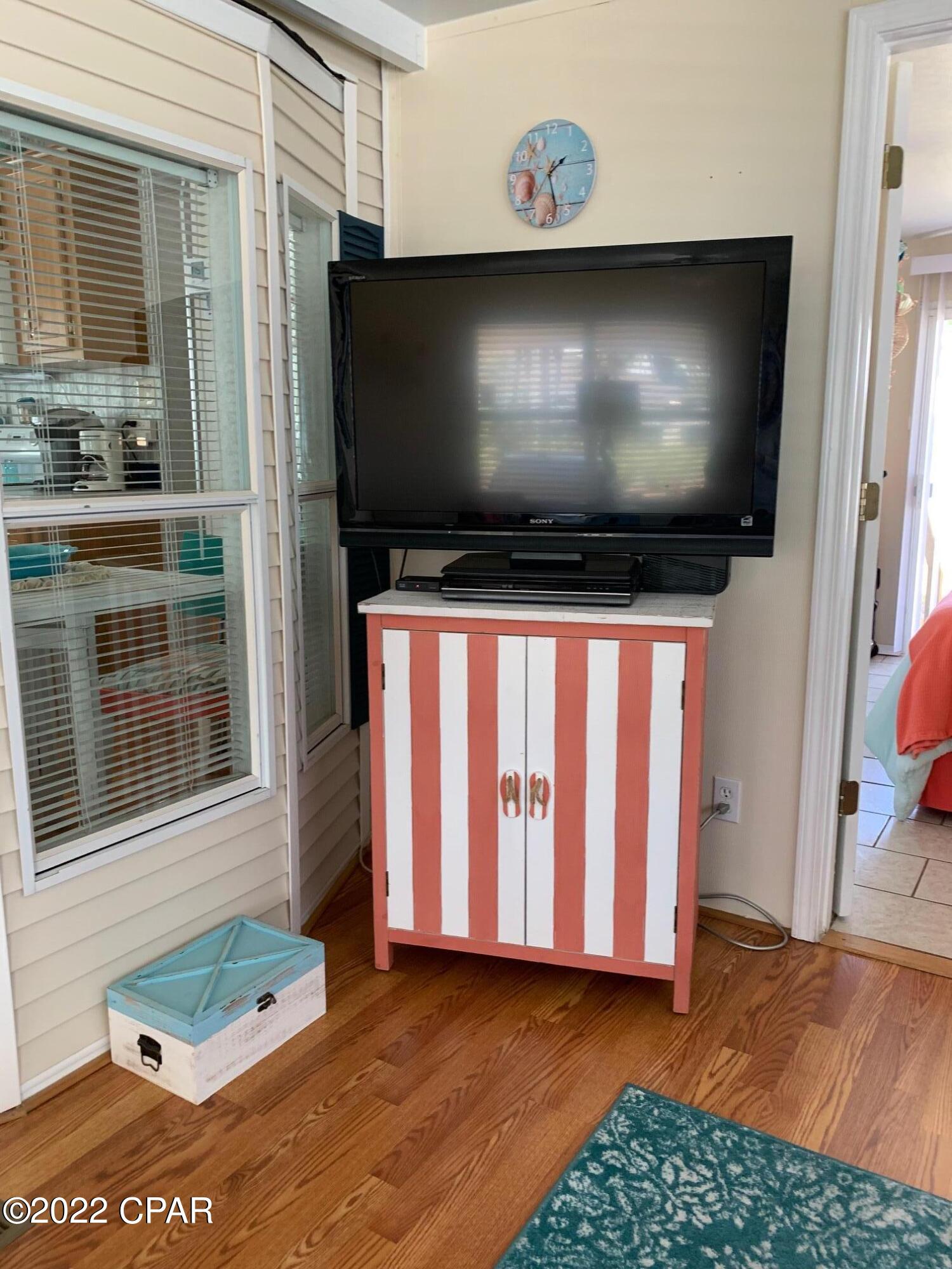 Emerald Pointe Resort - Residential Lease