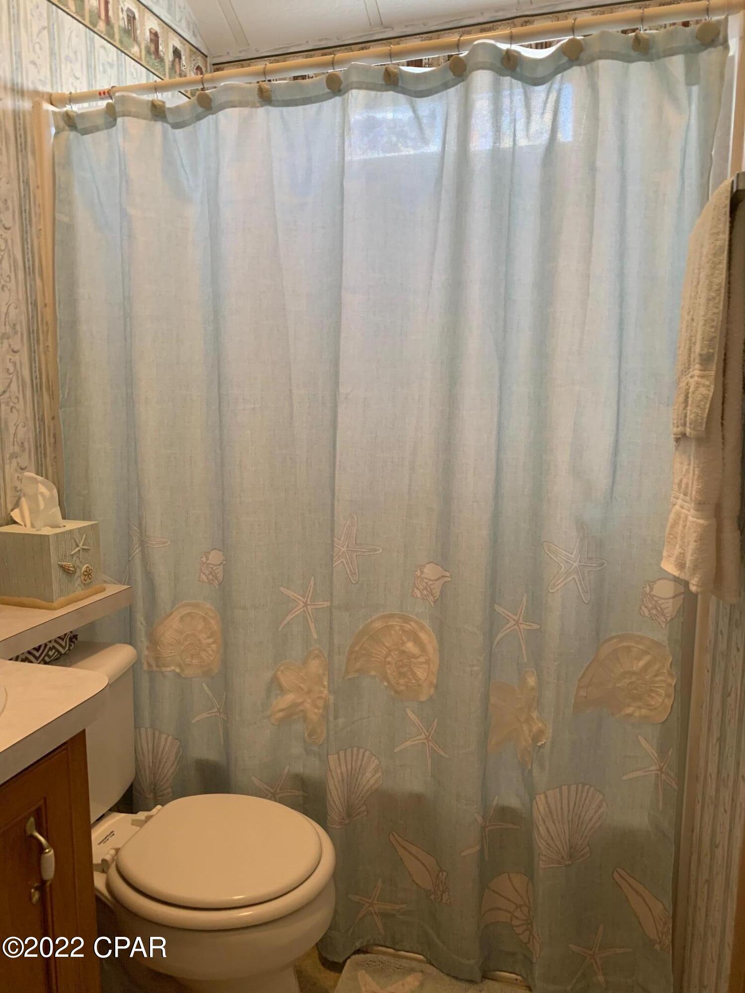 Emerald Pointe Resort - Residential Lease