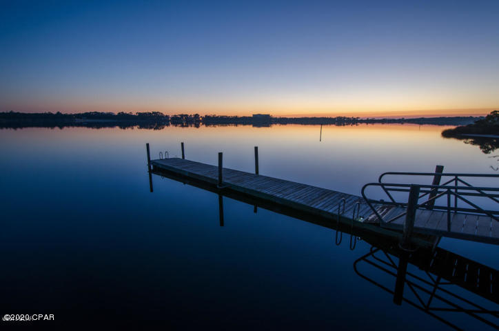 Wild Heron Phase XIV - Land