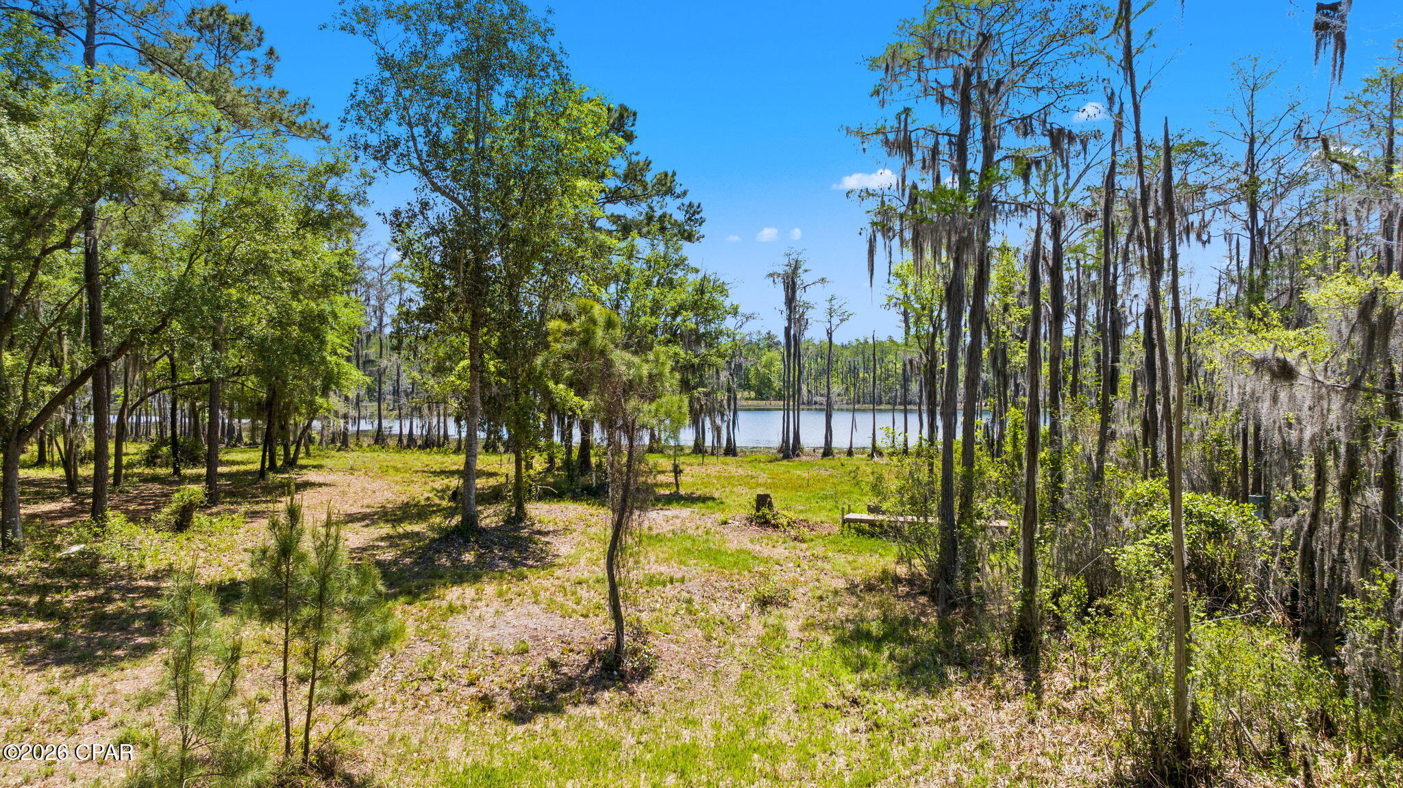 Paradise Lakes - Land