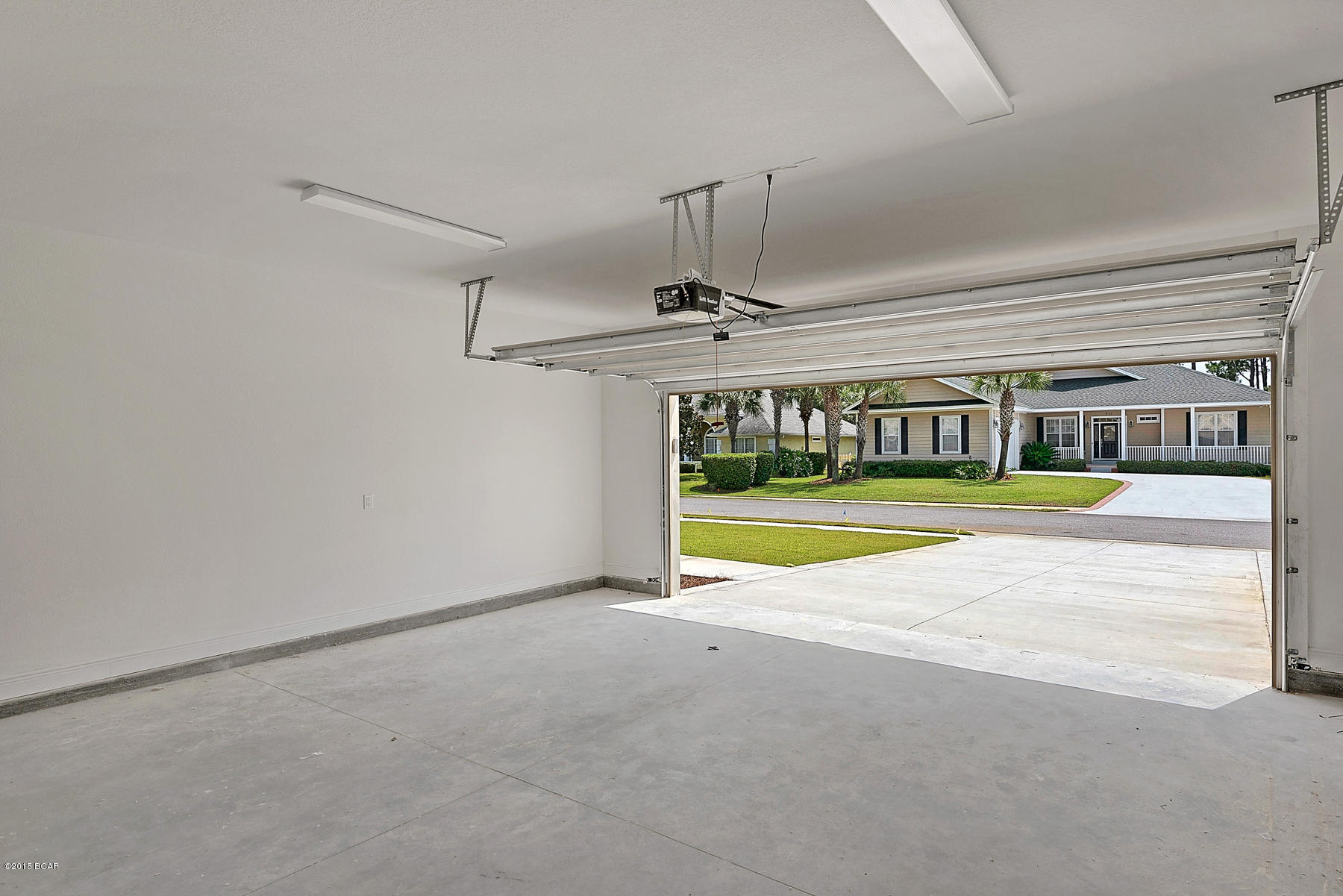 Dolphin Bay Ph I - Residential