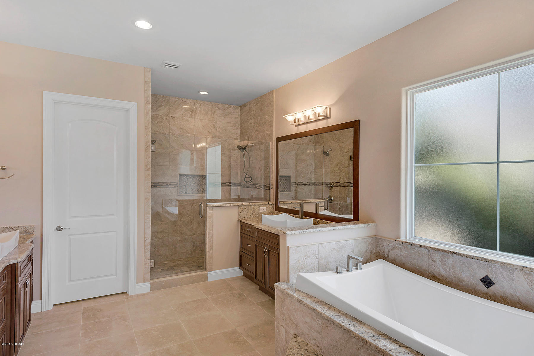 Dolphin Bay Ph I - Residential