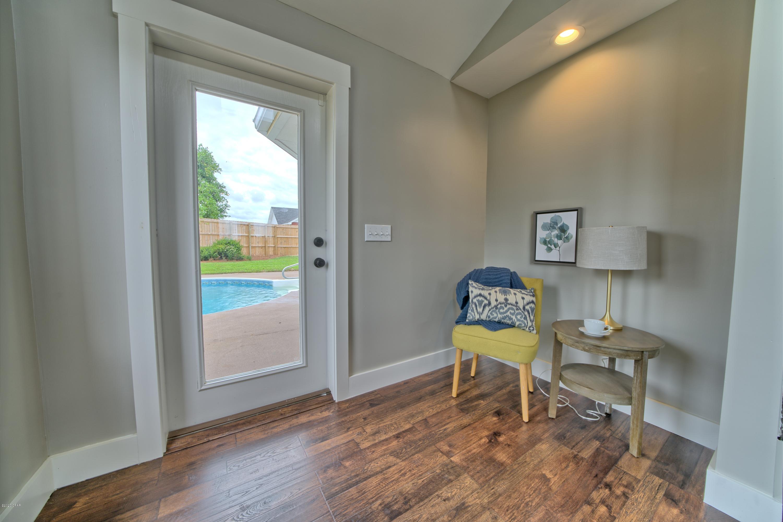 College Point 2nd Add - Residential