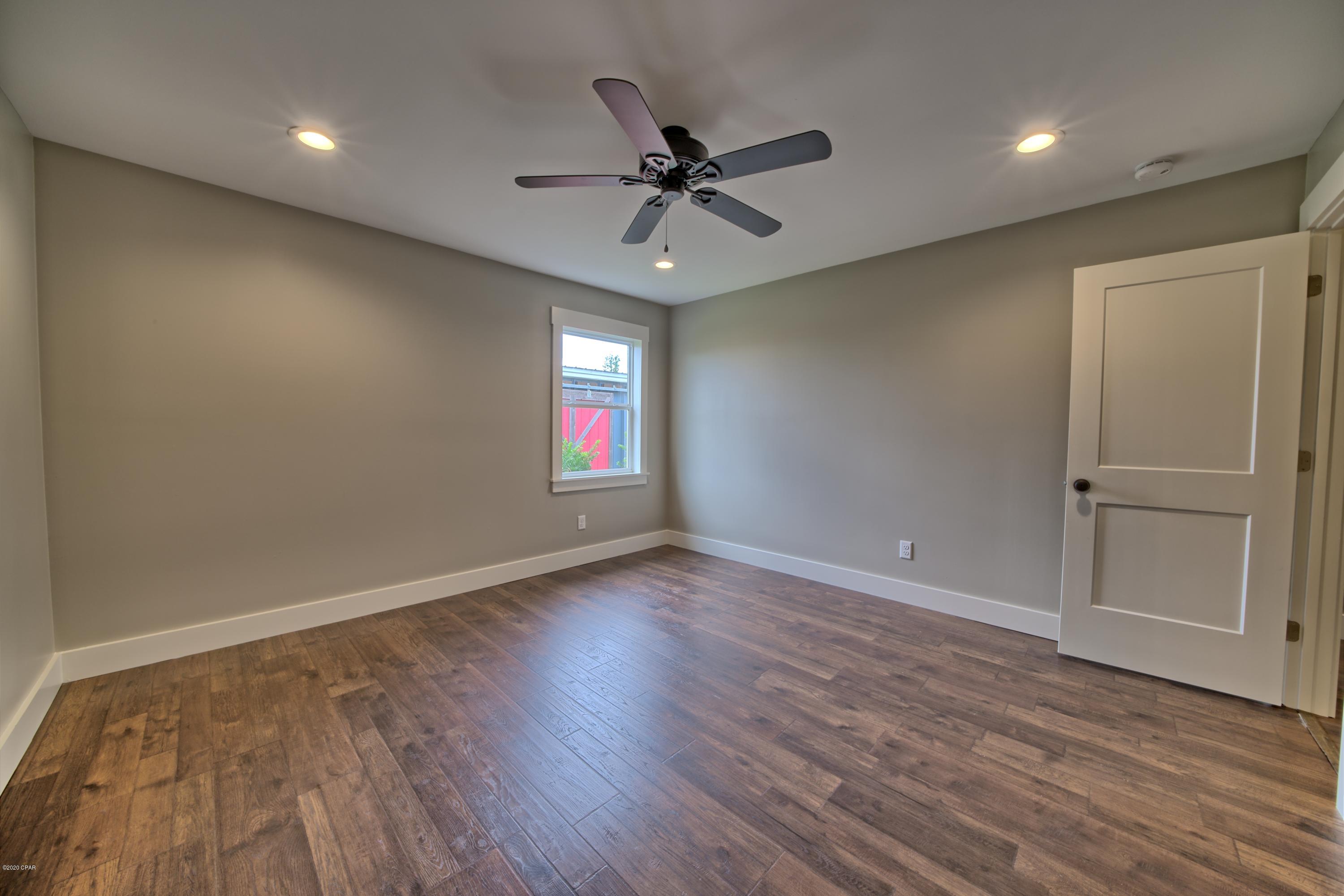 College Point 2nd Add - Residential