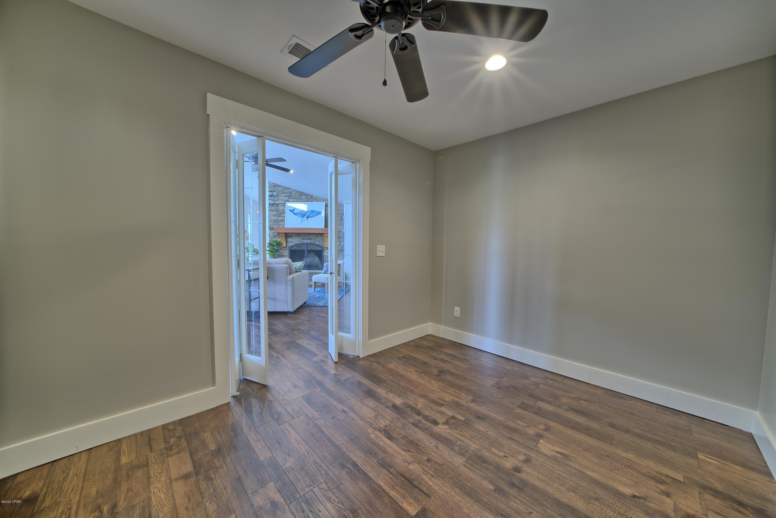 College Point 2nd Add - Residential