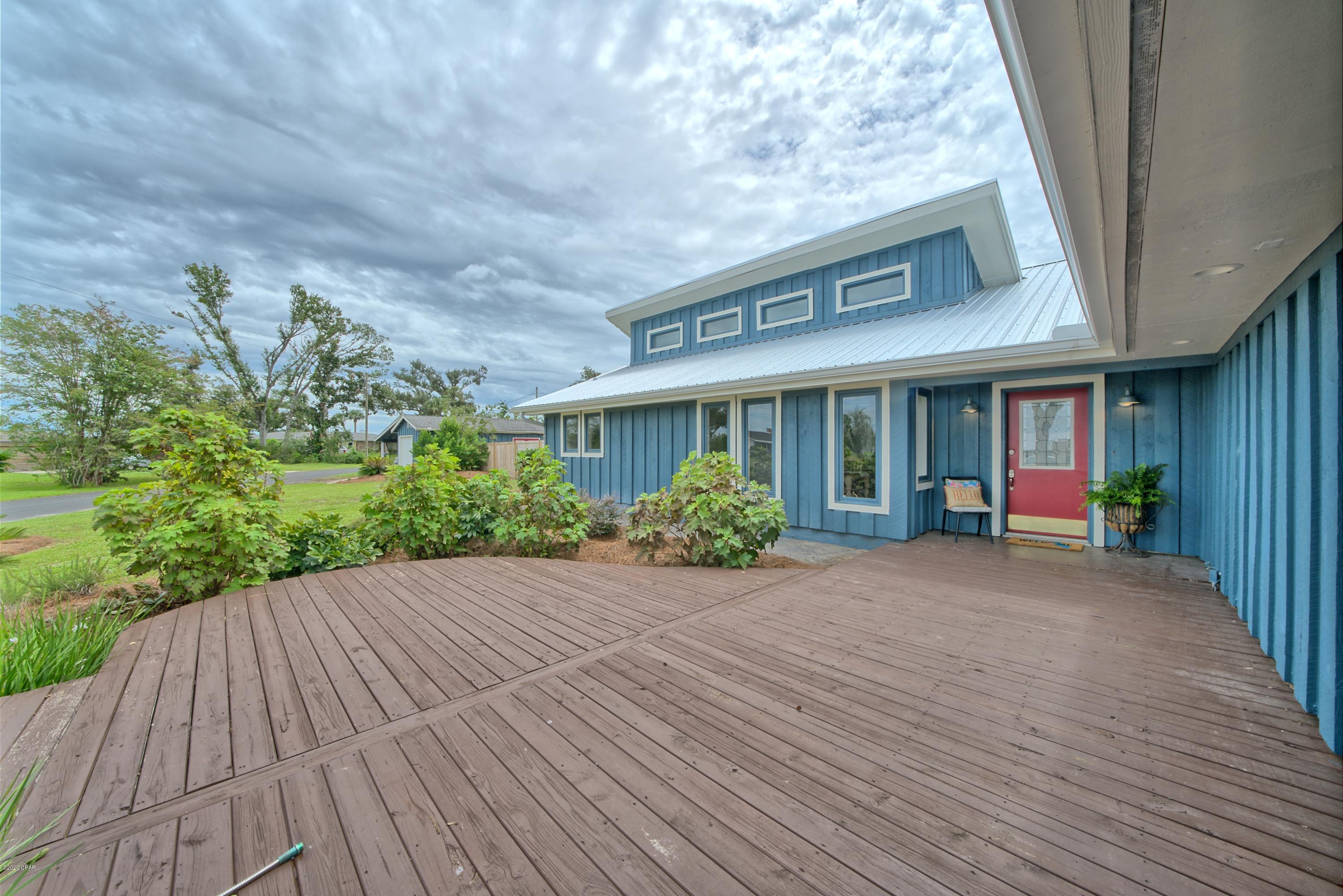 College Point 2nd Add - Residential