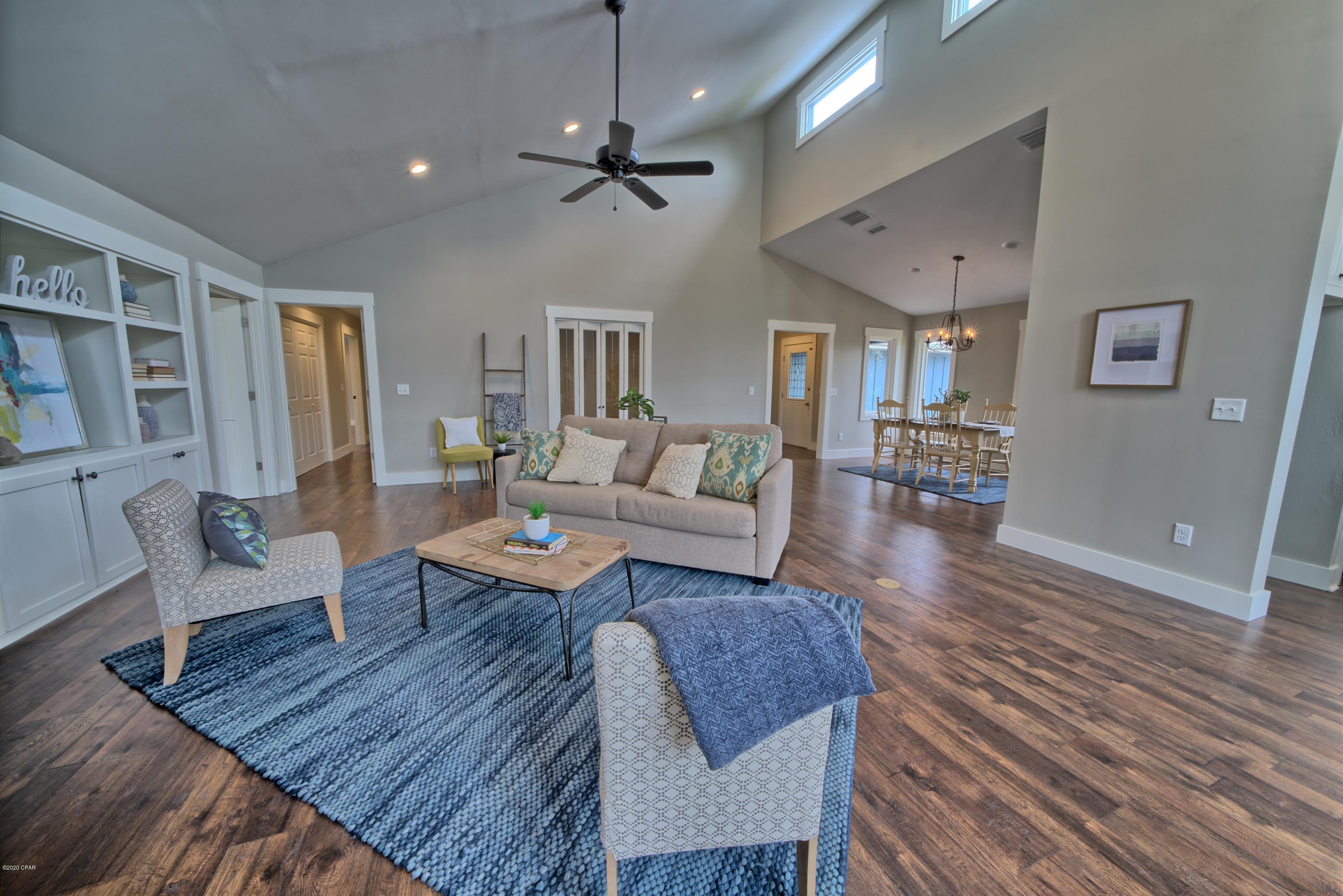 College Point 2nd Add - Residential