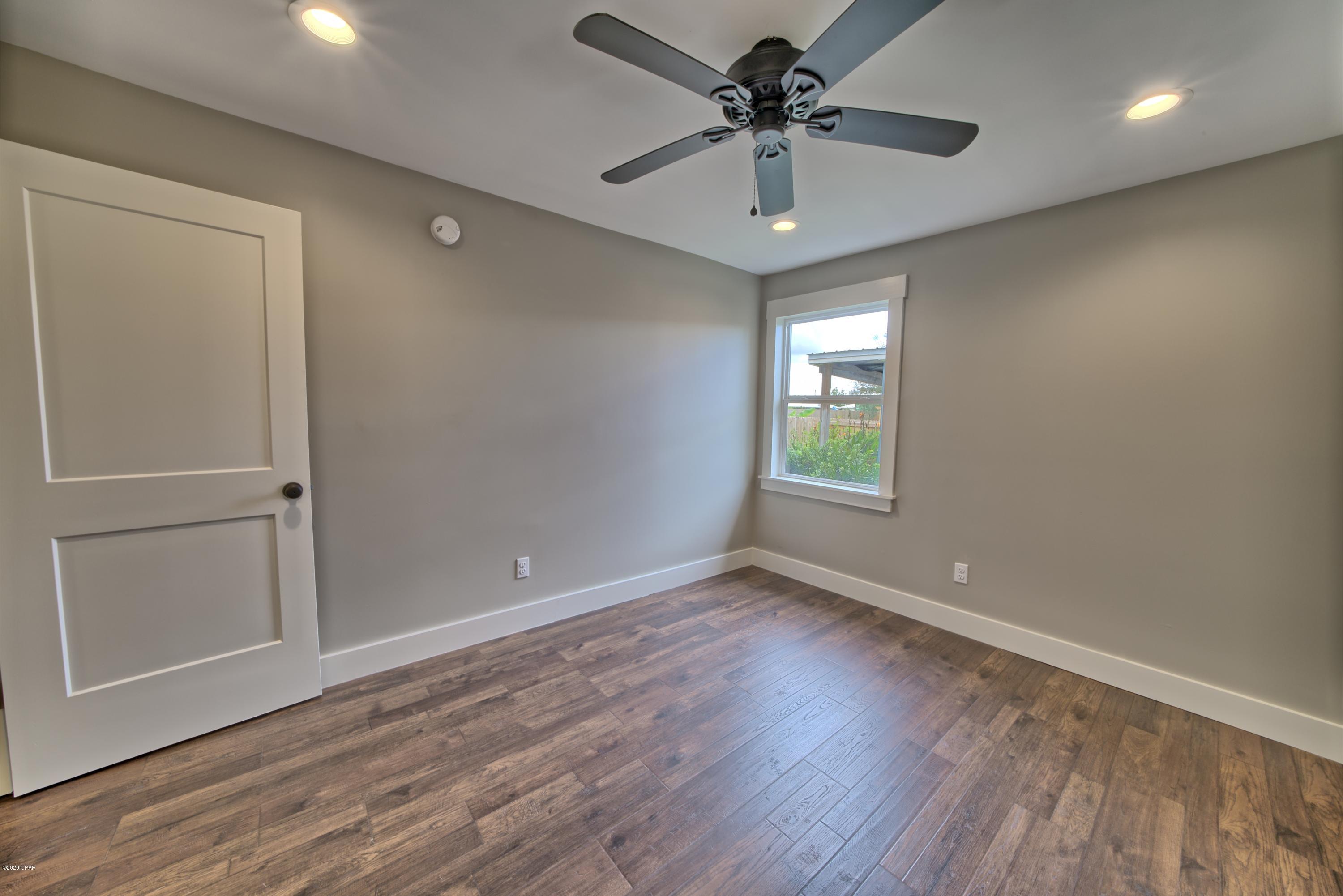 College Point 2nd Add - Residential