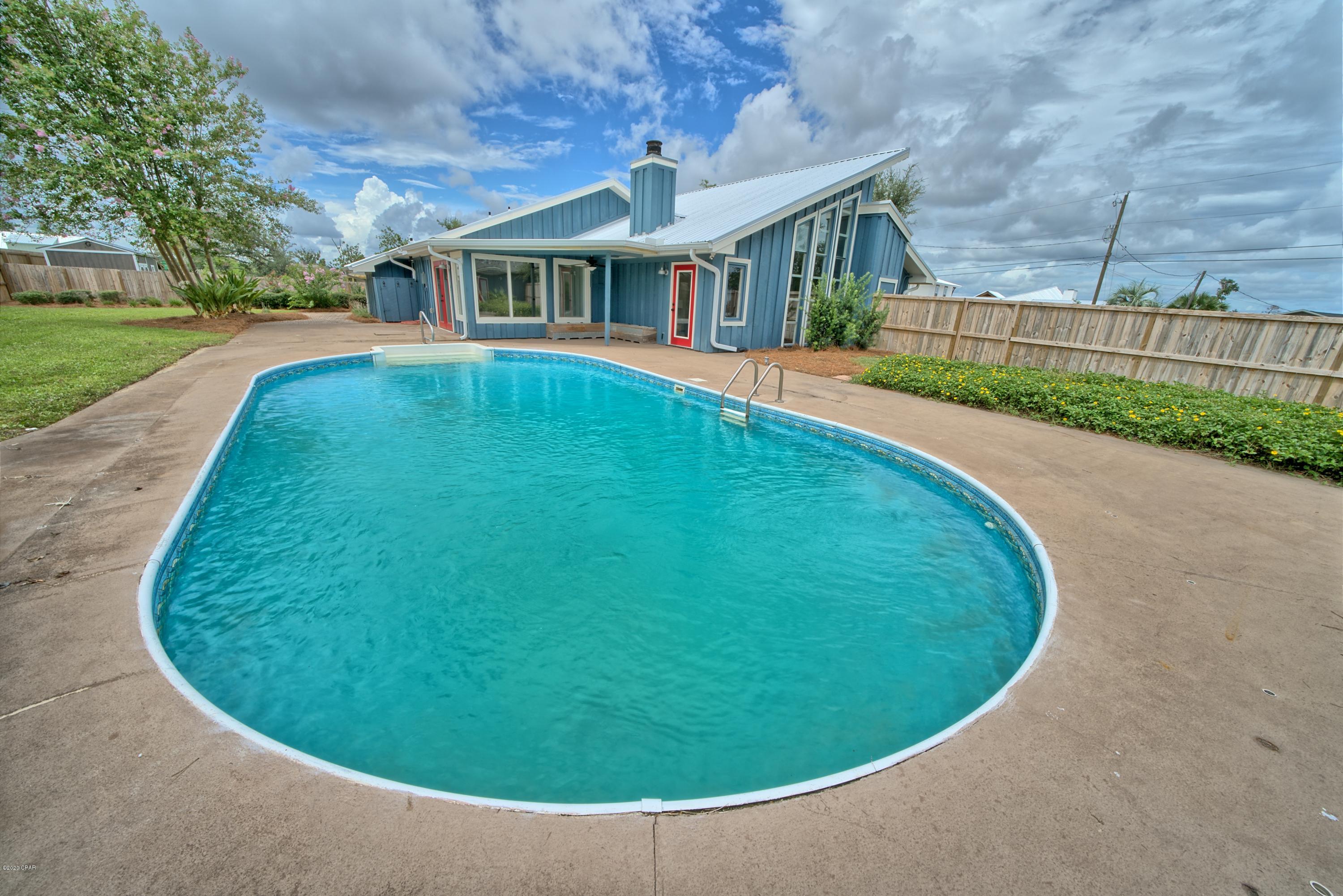 College Point 2nd Add - Residential