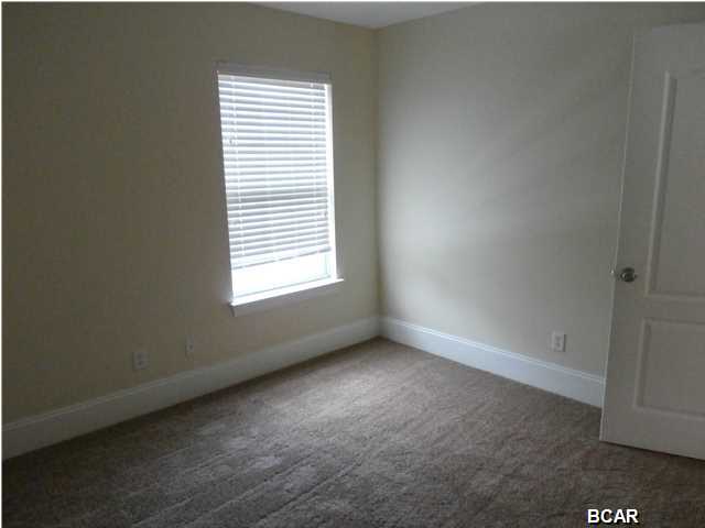 Tierra Verde Phase II - Residential Lease