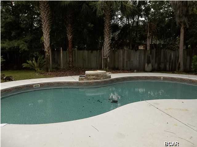 Derby Woods 1st Add - Residential