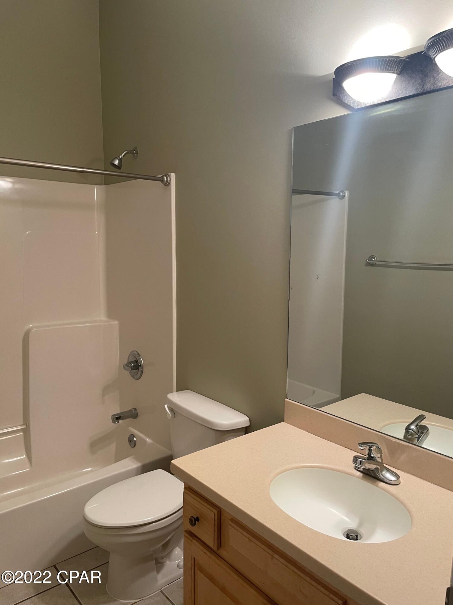 [No Recorded Subdiv] - Residential Lease