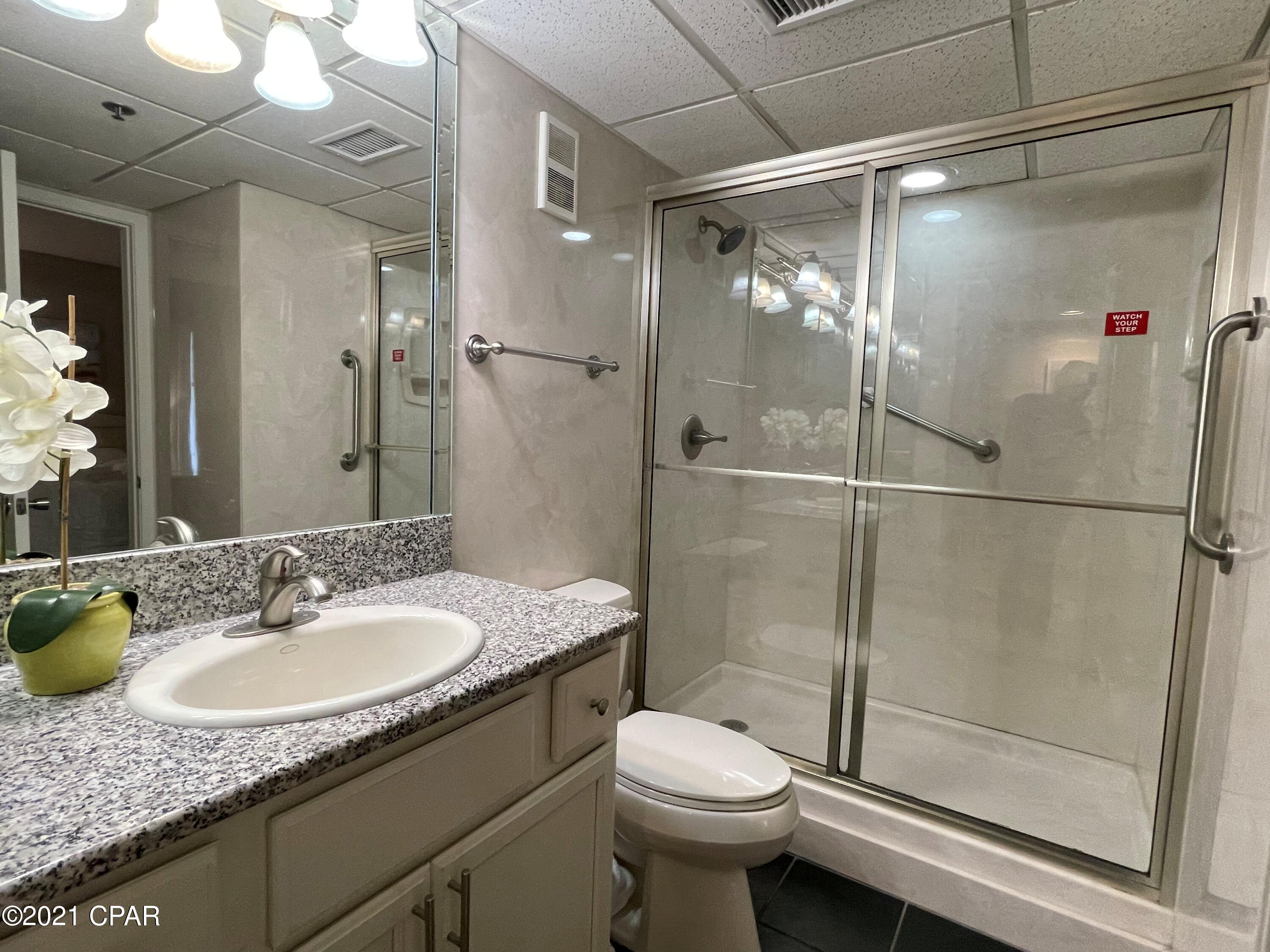 Edgewater Tower III - Residential