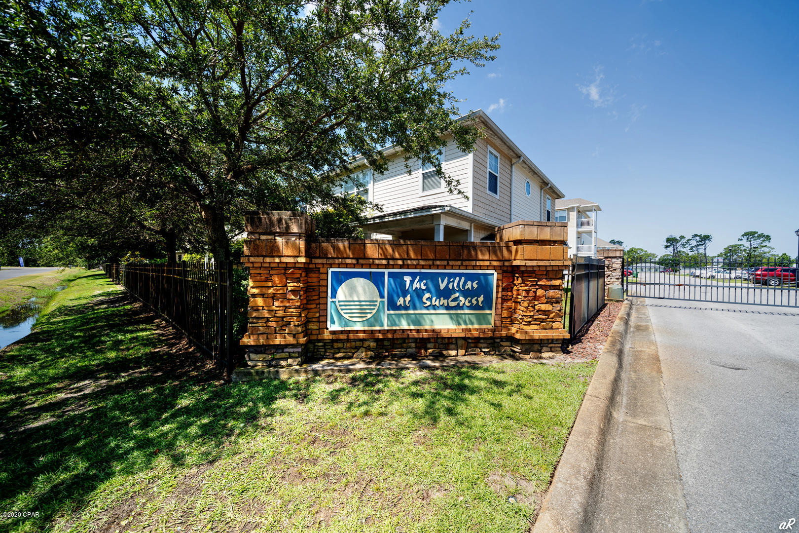 Villas At Suncrest - Residential