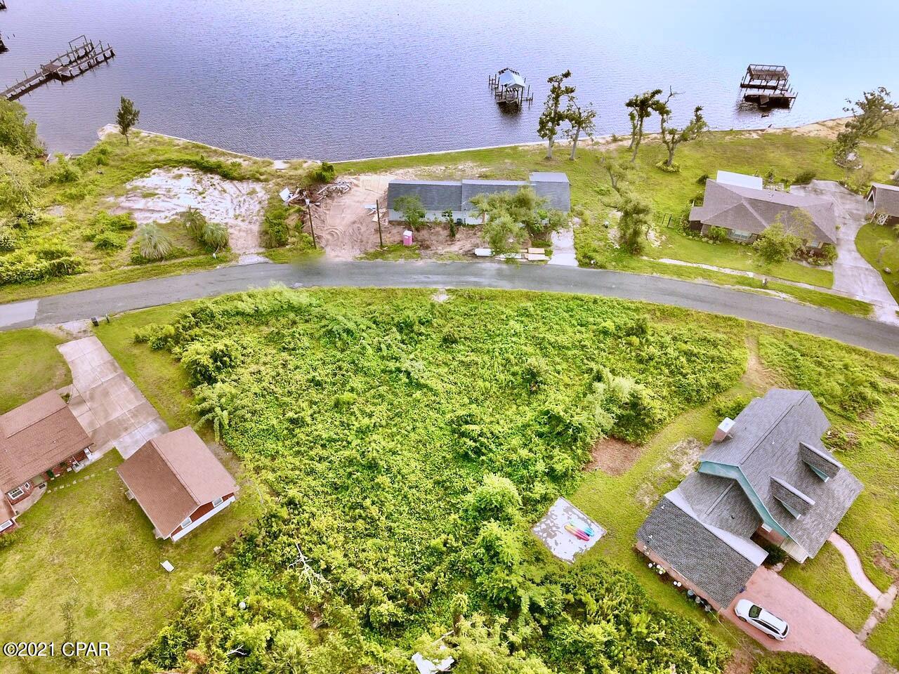 College Point - Land