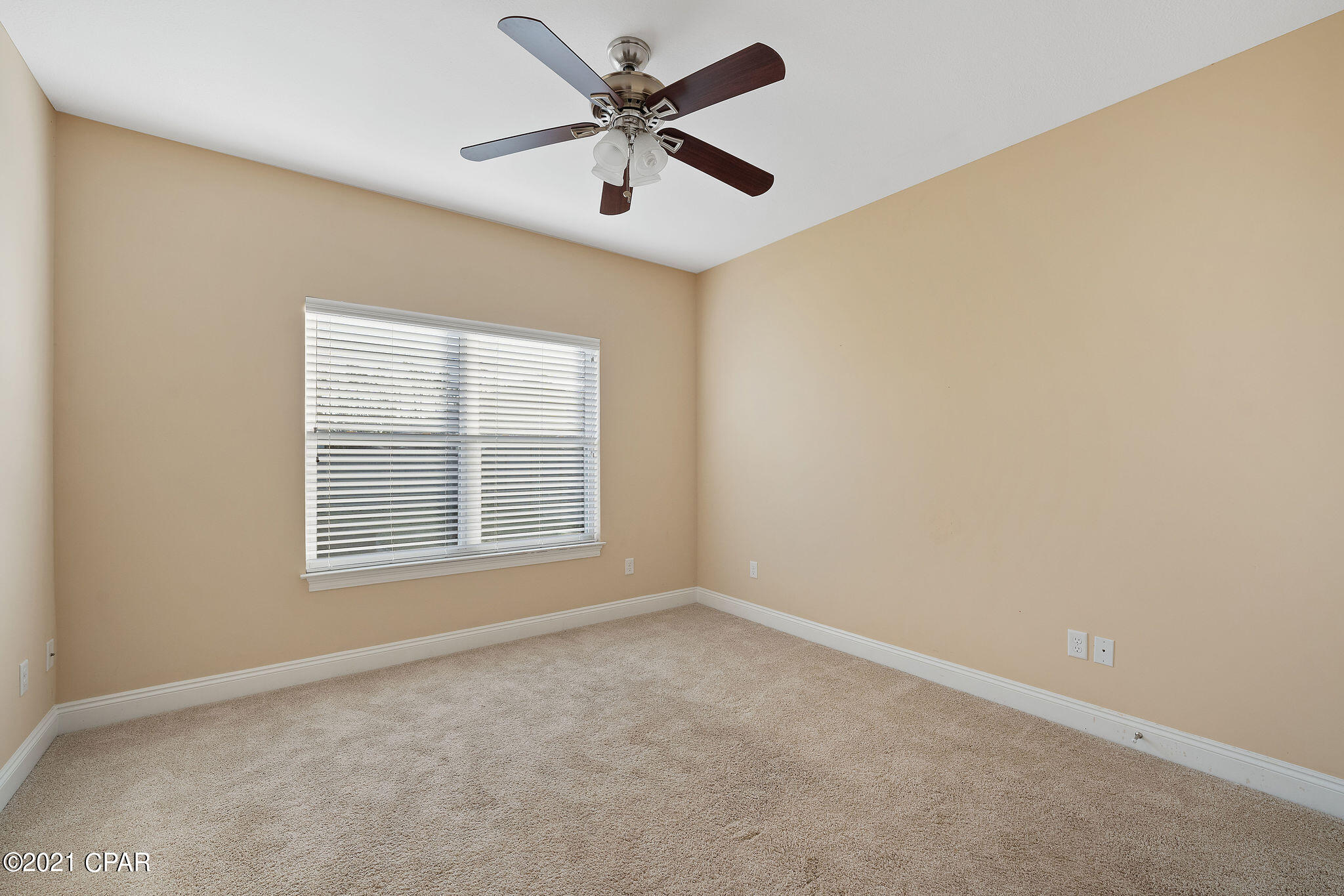 Hawks Landing - Residential