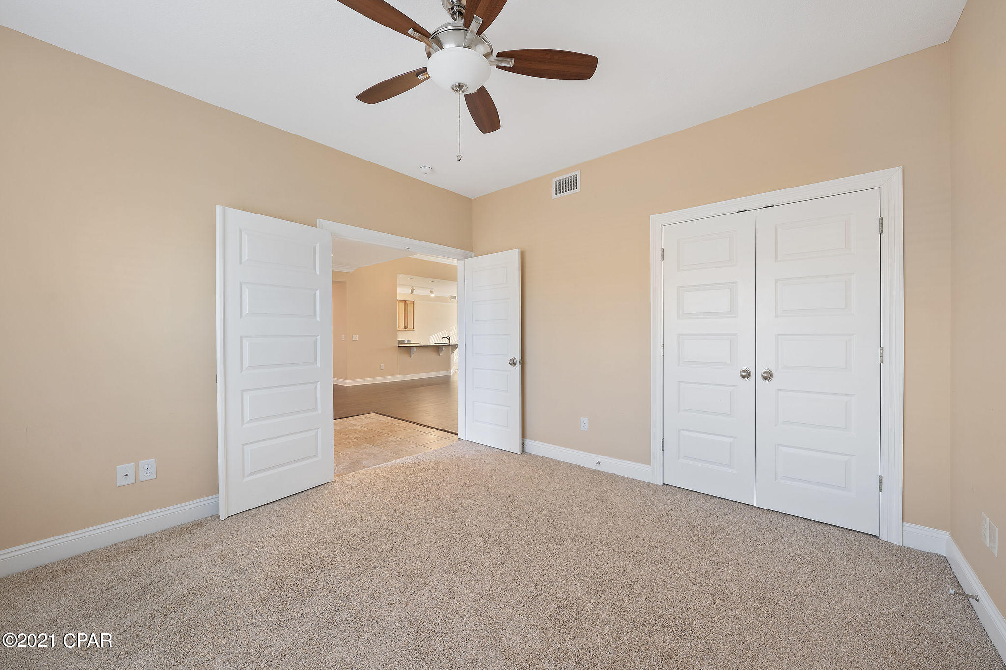 Hawks Landing - Residential