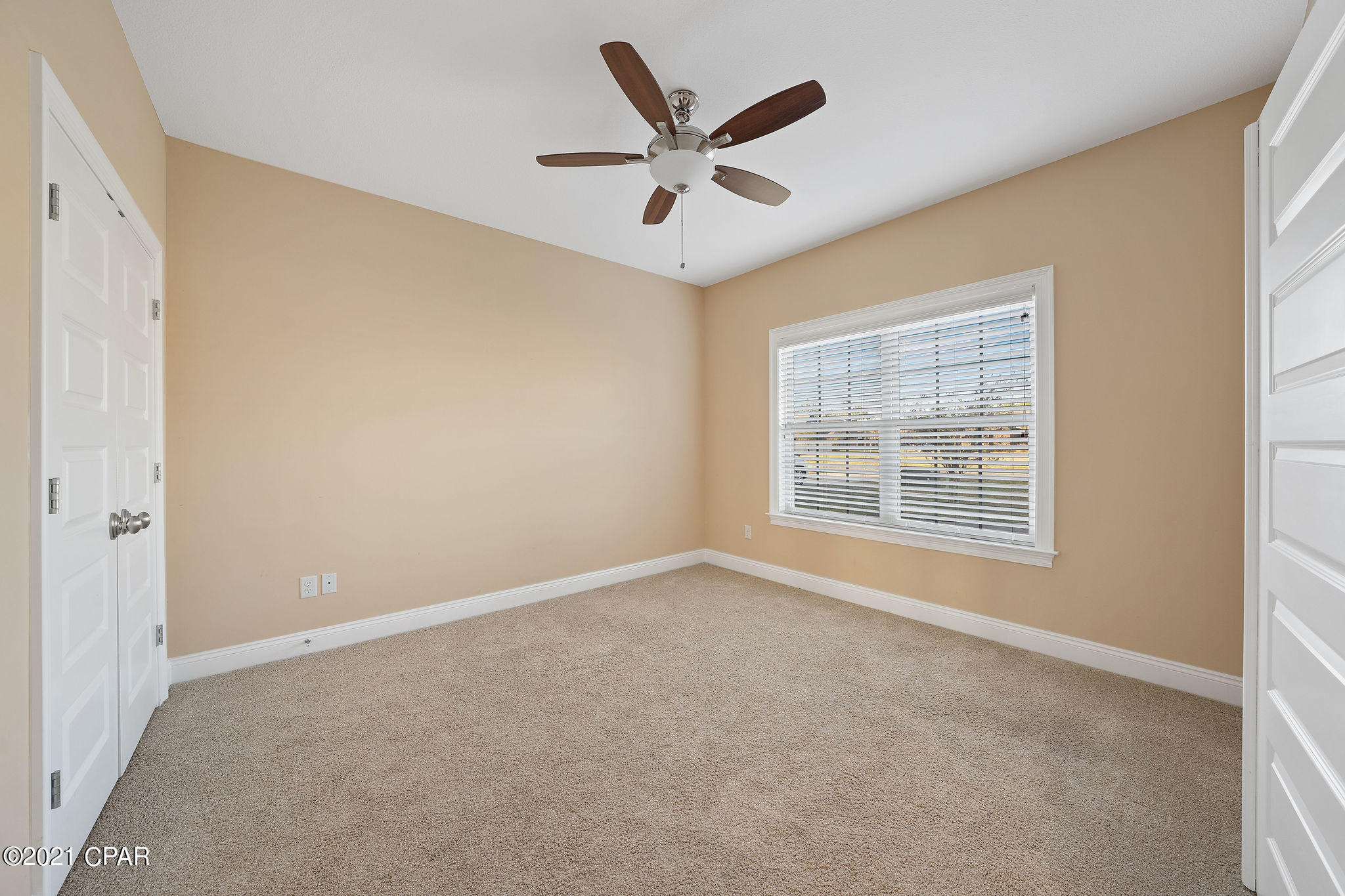 Hawks Landing - Residential