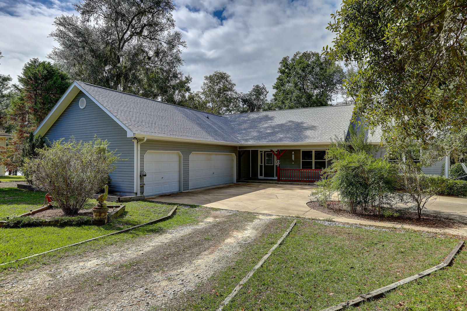 Paradise Lakes - Residential