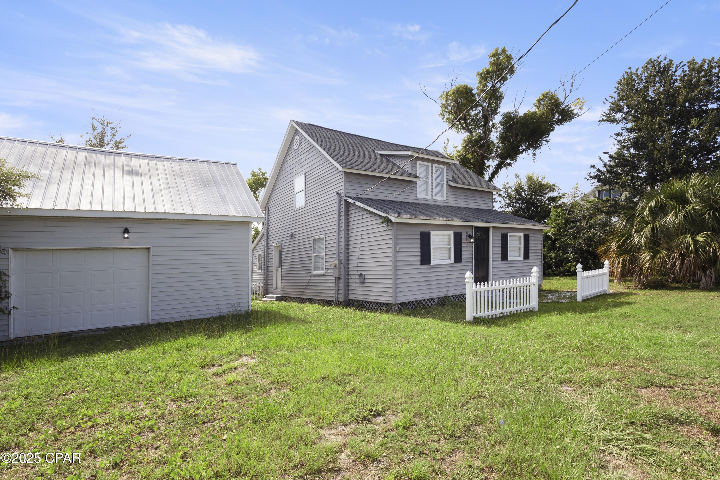 [No Recorded Subdiv] - Residential