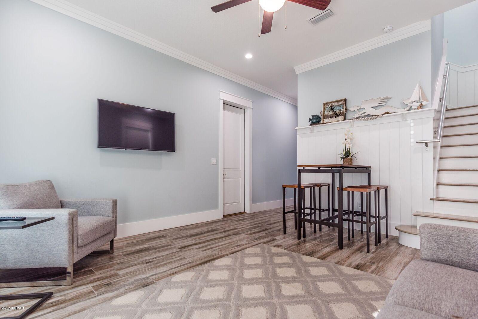 Laguna Beach Estates 5th Add - Residential