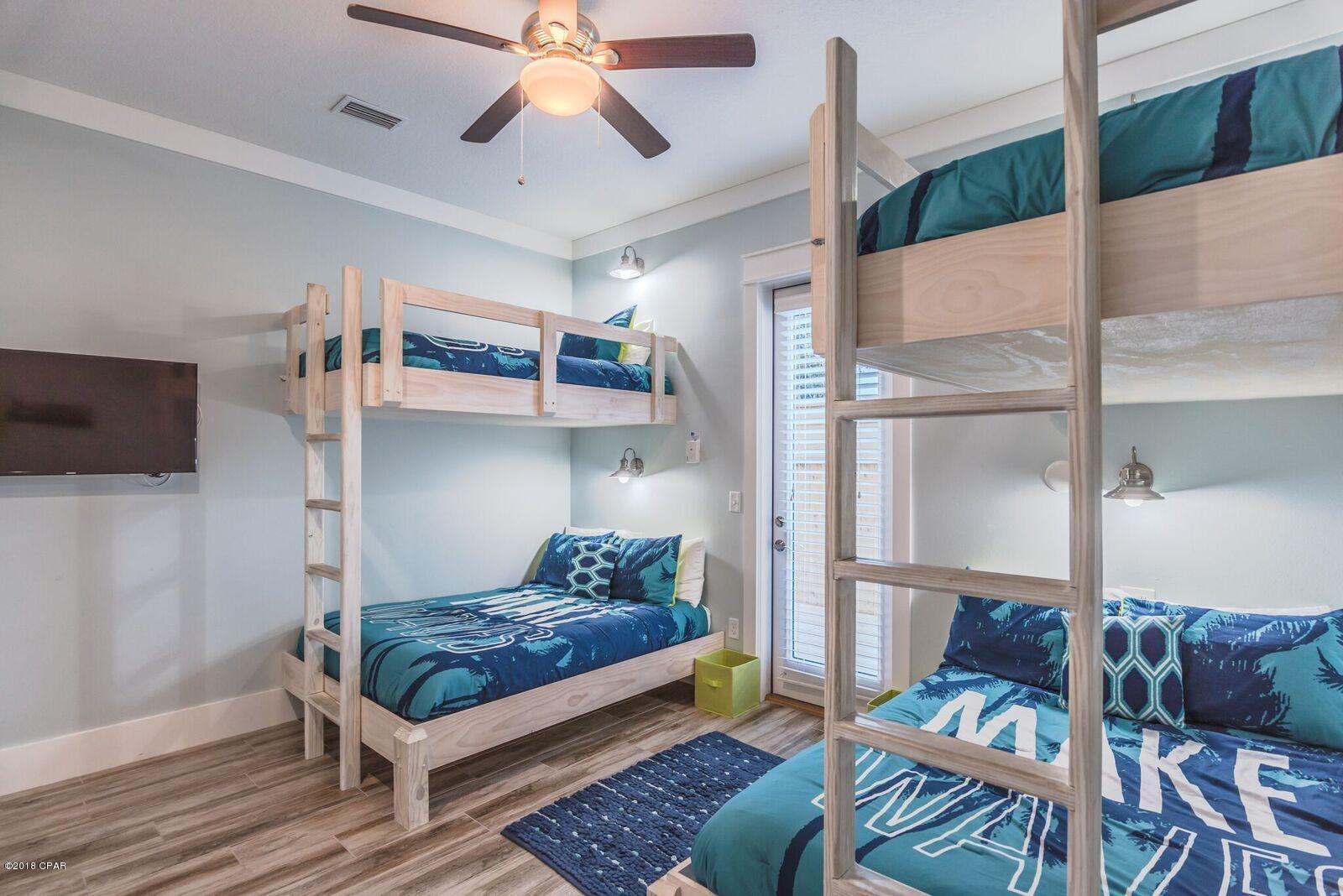 Laguna Beach Estates 5th Add - Residential