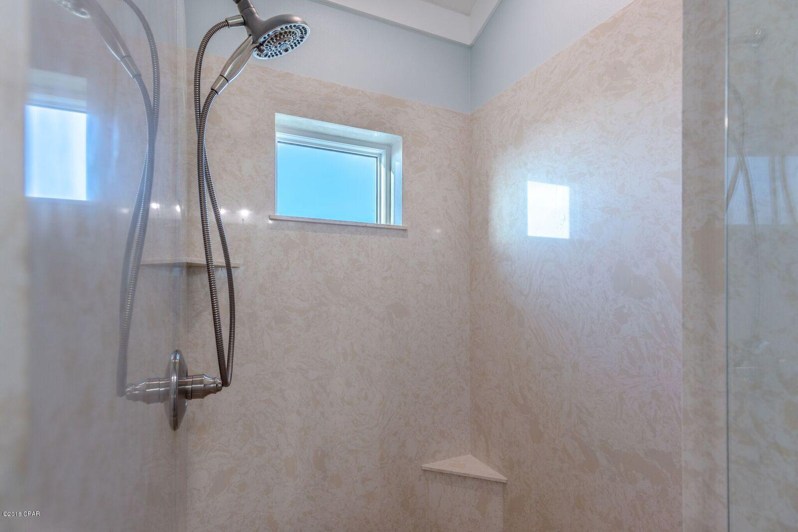 Laguna Beach Estates 5th Add - Residential