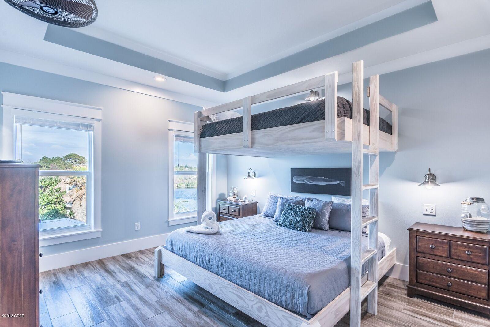 Laguna Beach Estates 5th Add - Residential