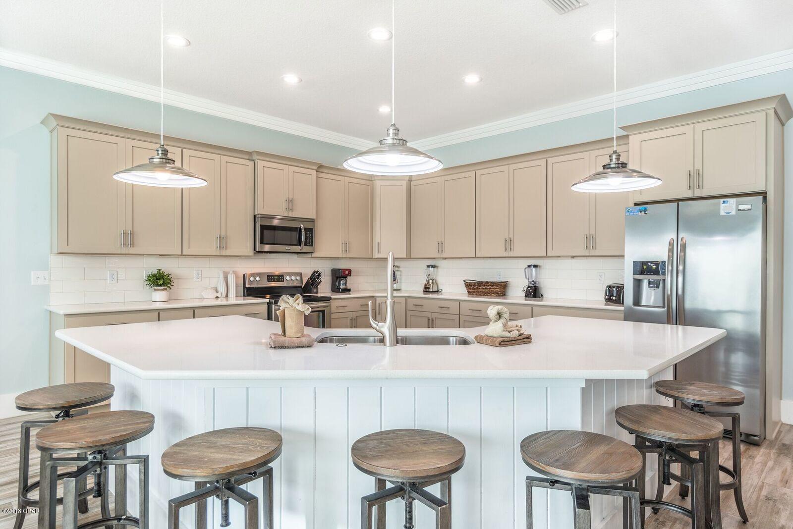 Laguna Beach Estates 5th Add - Residential