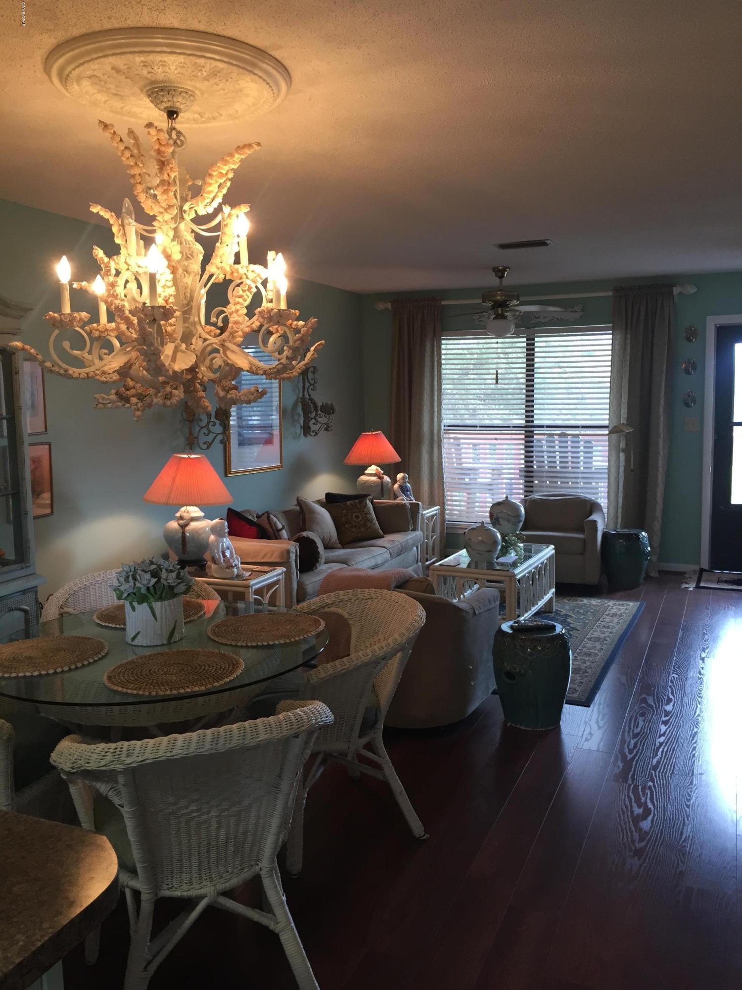 Pirate's Cove Inlet - Residential