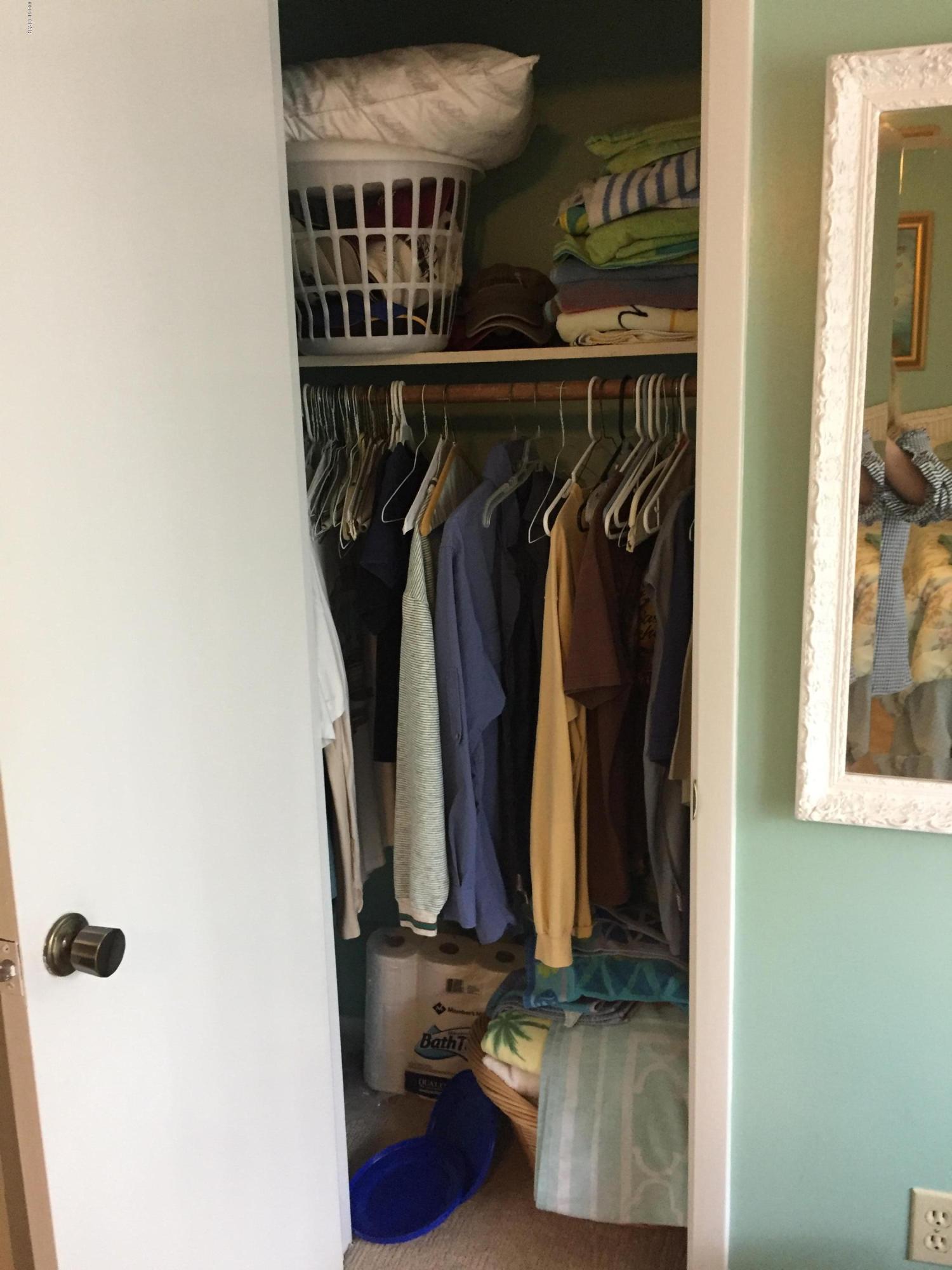 Pirate's Cove Inlet - Residential