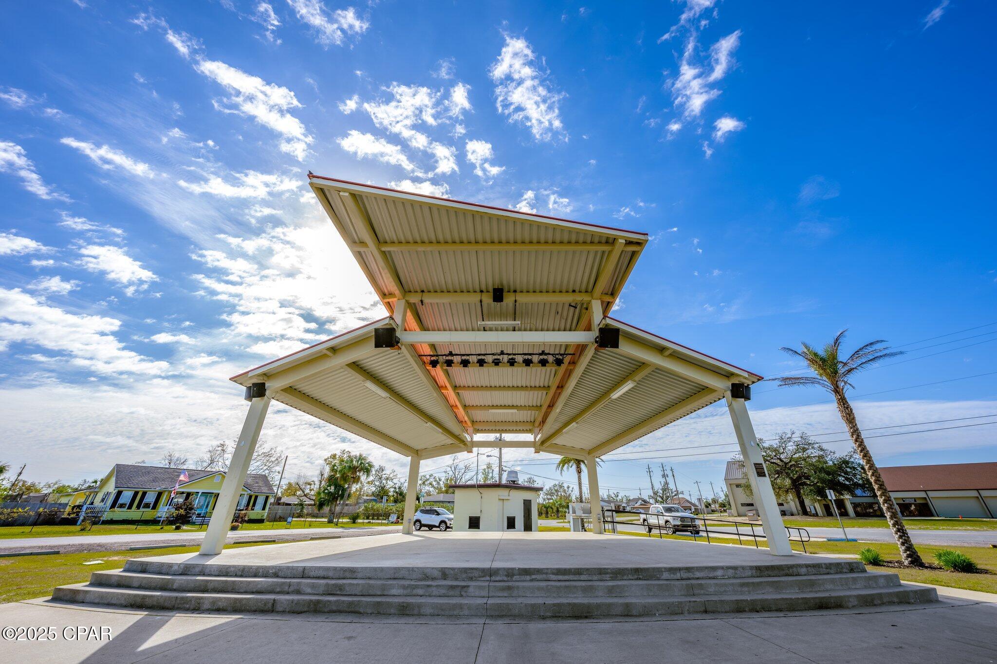 [No Recorded Subdiv] - Land